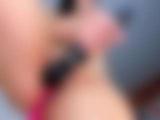 LilaPinky's Live Sex Cam Show