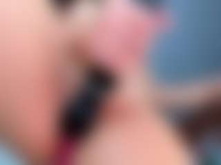 LilaPinky's Live Sex Cam Show