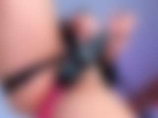 LilaPinky's Live Sex Cam Show