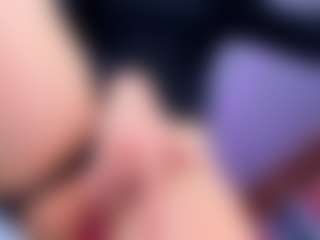LilaPinky's Live Sex Cam Show