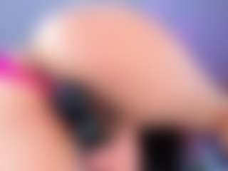 LilaPinky's Live Sex Cam Show