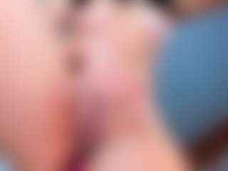 Live cam show with LilaPinky - Thin on AdultVida.com