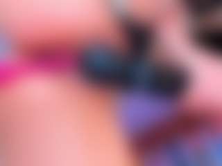 LilaPinky's Live Sex Cam Show