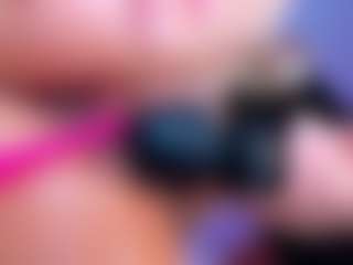 LilaPinky's Live Sex Cam Show