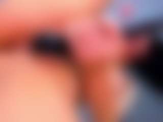 LilaPinky's Live Sex Cam Show