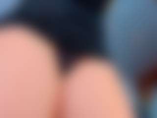 Live cam show with LilaPinky - Thin on TeamSkeetLive