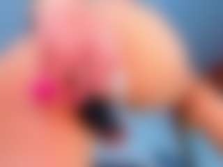 LilaPinky's Live Sex Cam Show