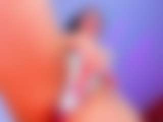 Live cam show with LilaPinky - Oil on Gym Cam Girls
