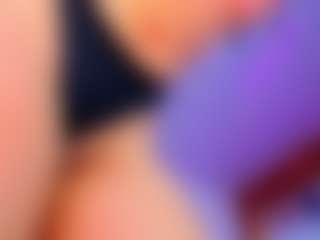 LilaPinky's Live Sex Cam Show
