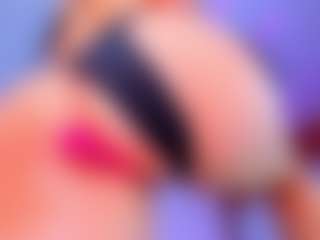 Live cam show with LilaPinky - Dirty Talk on Camsoda