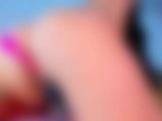 LilaPinky's Live Sex Cam Show