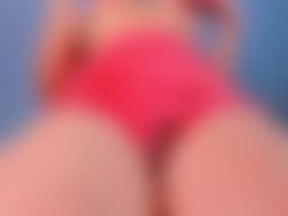 Live cam show with LilaPinky - Thong on TastyBlacksLive