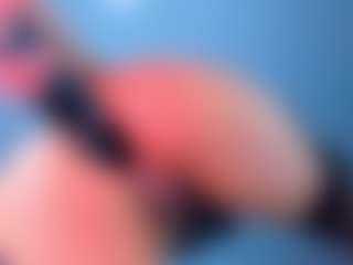 Live cam show with LilaPinky - Oil on TeamSkeetLive