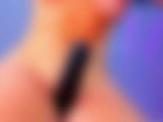 LilaPinky's Live Sex Cam Show