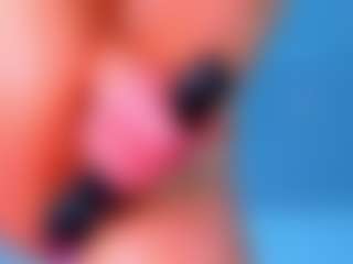 Live cam show with LilaPinky - Natural on crypto-cams