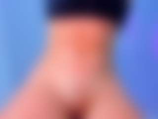 Live cam show with LilaPinky - Bikini on sexylive.show
