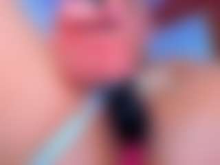 Live cam show with LilaPinky - Thong on Camsoda