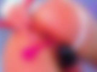 LilaPinky's Live Sex Cam Show