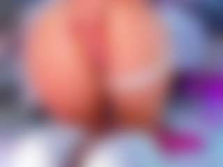 Show de câmera ao vivo com LilaPinky - Spank no Camsoda