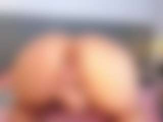 LilaPinky's Live Sex Cam Show