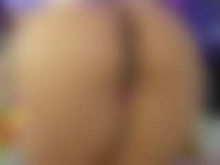 Pucca9's Live Sex Cam Show