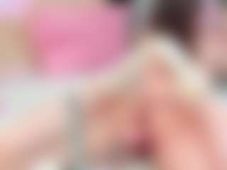 Live cam show with selenagirl - Petite on Camming Site
