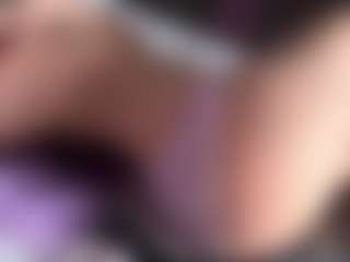 selenagirl's Live Sex Cam Show