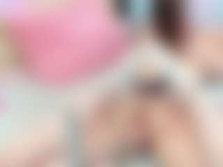 Live cam show with selenagirl - Green Eyes on Camsoda