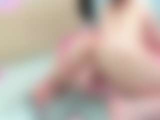Live cam show with selenagirl - Bedroom on Hubzter Live