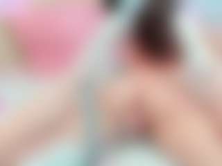 Live cam show with selenagirl - Solo on AdultVida.com