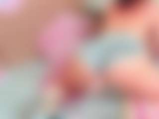 Live cam show with selenagirl - Green Eyes on Dolls Live