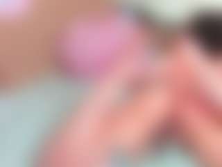 Live cam show with selenagirl - Bedroom on CamClone