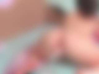 Live cam show with selenagirl - Pornstar Skinny on TeamSkeetLive