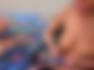 xyourfaceoff's Live Sex Cam Show