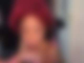 Live cam show with iamtokyolee - Sexwebcam Curvy on Gym Cam Girls