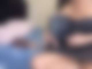 Live cam show with iamtokyolee - Oil on CamwithHer