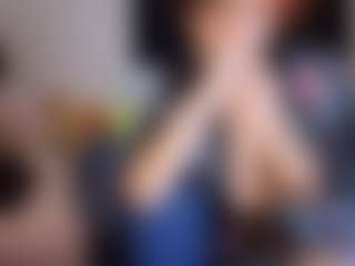 Live cam show with iamtokyolee - Oil on Fapmatic.com