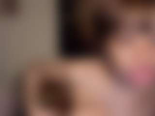 Live cam show with iamtokyolee - Brown Hair on Ass Tok