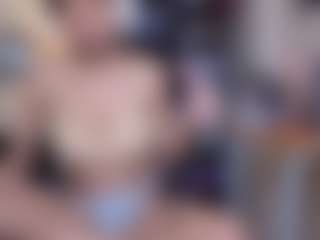 iamtokyolee's Live Sex Cam Show