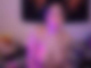 Live cam show with iamtokyolee - Dildo Or Vibrator on Milfs Live