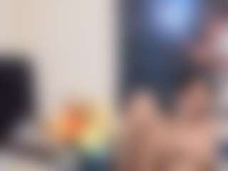 Live cam show with iamtokyolee - Petite on Dare Cams
