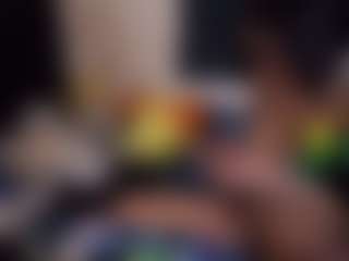 Live cam show with iamtokyolee - Brown Hair Petite on Camsoda