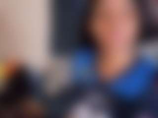 Live cam show with iamtokyolee - Teasing on Dolls Live