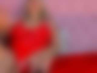 Karla MILF webcam performer live streaming