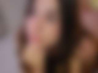 Live cam show with divetagrace - Brown Hair on chickslive.net