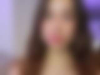 Live cam show with divetagrace - Granny on chickslive.net