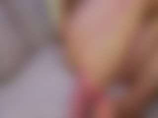 Live cam show with divetagrace - MILF on Camsoda