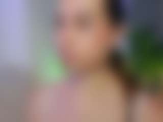 divetagrace MILF webcam performer live streaming