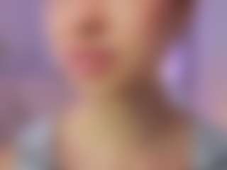 Live cam show with divetagrace - Brown Hair Teen (18+) on Fling VIP Chat