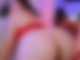 Live cam show with divetagrace - Petite on Soda Cam